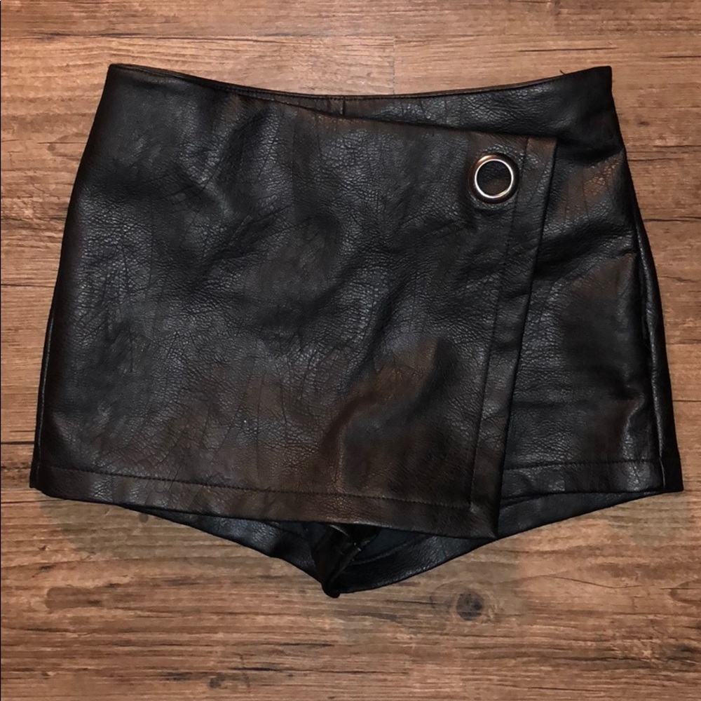 Forever21 Black Leather Skort